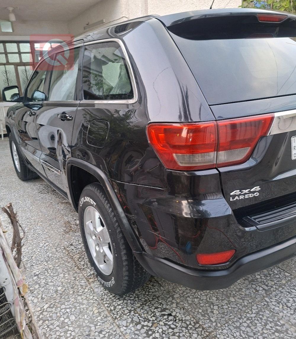 جيب جراند شيروكي